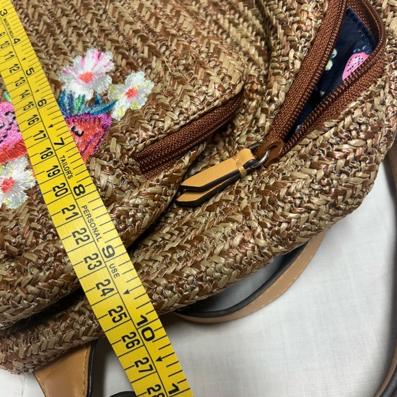 Vera Bradley Fruit Basket Small Back Pack Purse Embroidered Patch Adjustable - Picture 12 of 12